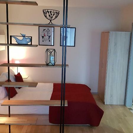Gireles Apartamentai Kaišiadorys エクステリア 写真