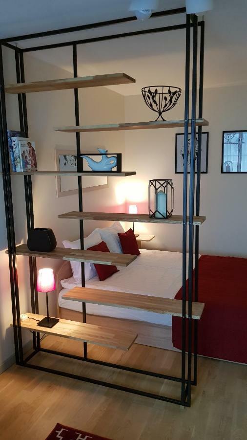 Gireles Apartamentai Kaišiadorys エクステリア 写真